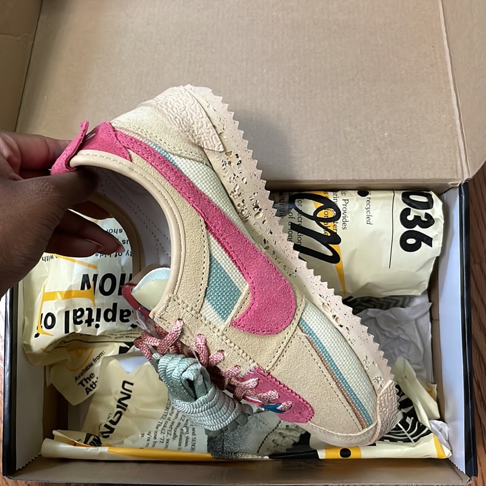 COPY - NWT Union Nike Cortez - Picture 2 of 3